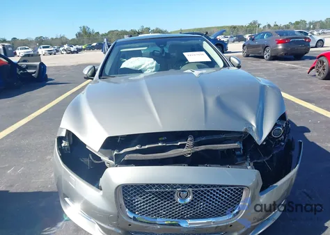 2011 Jaguar Xj z USA, uszkodzony, nr VIN SAJWA1CB9BLV13132